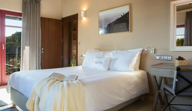 Hotel Rouista Tzoumerka Resort
