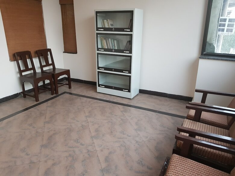 Hotel Meera