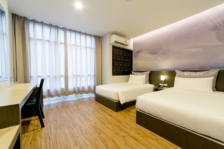 Z Sleep Hotel