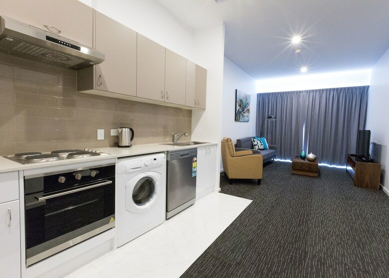 Adelaide Dress Circle Apartments - Kent Town
