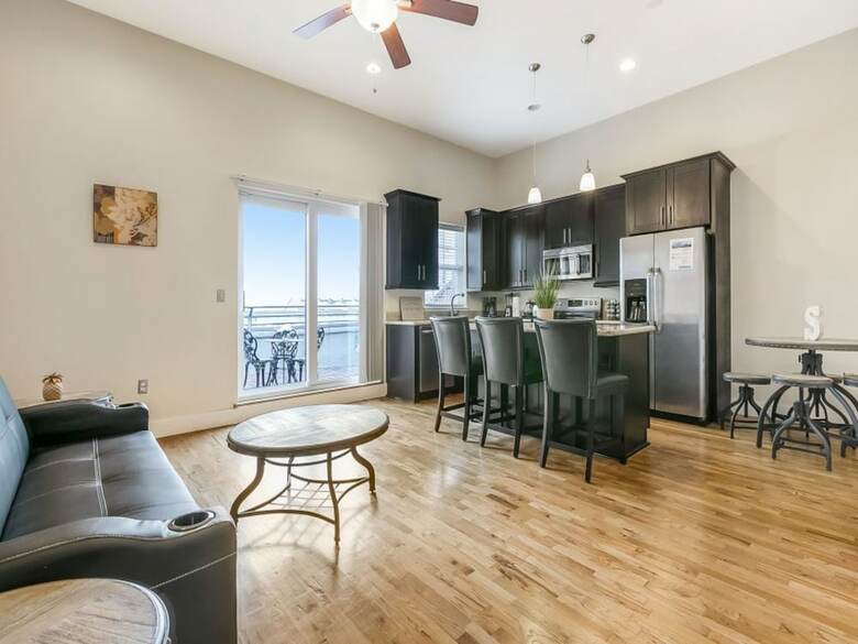 Aparthotel Gorgeous 1br's In Merchant Lofts By Hosteeva