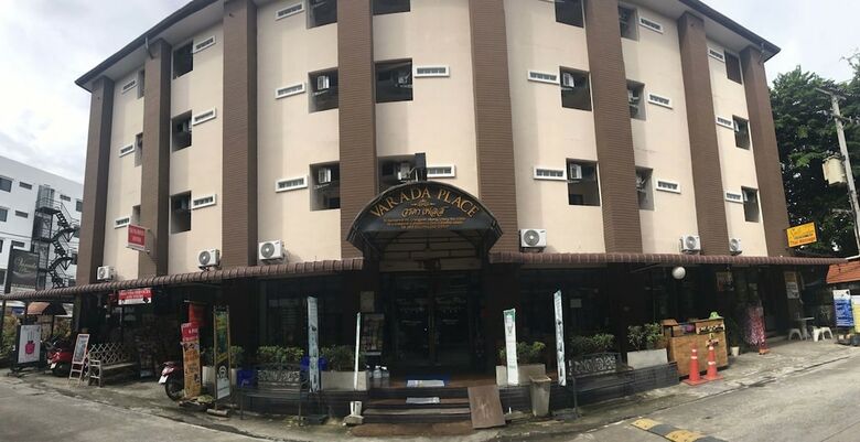 Hostal Varada City