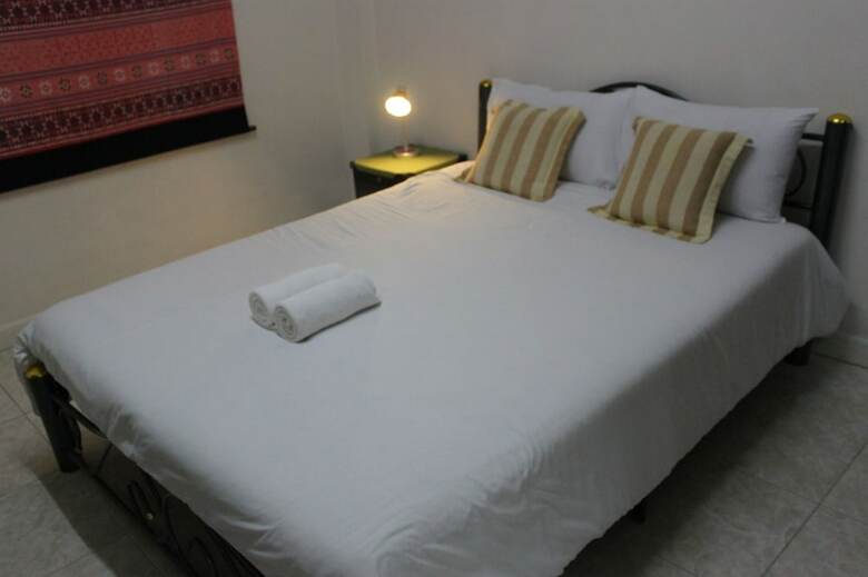 Hostal Varada City