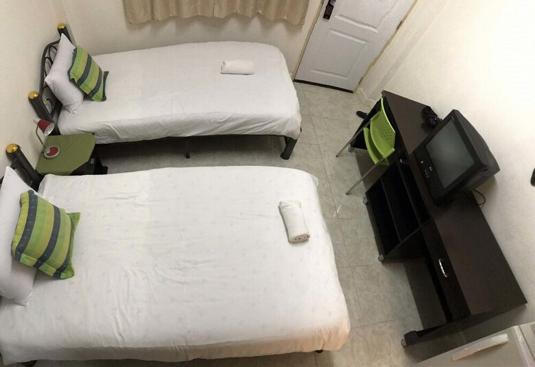 Hostal Varada City