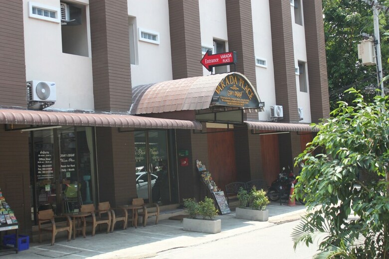 Hostal Varada City