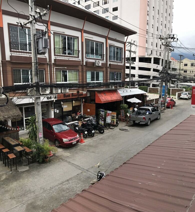 Hostal Varada City