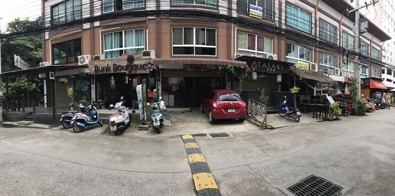 Hostal Varada City