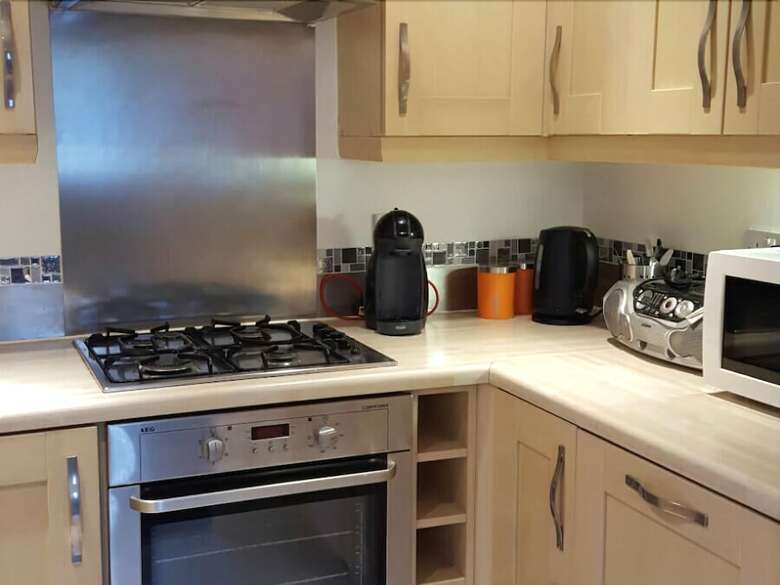 Cardiff Central Apartment