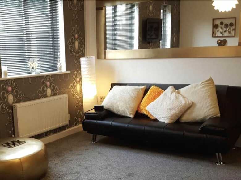 Cardiff Central Apartment