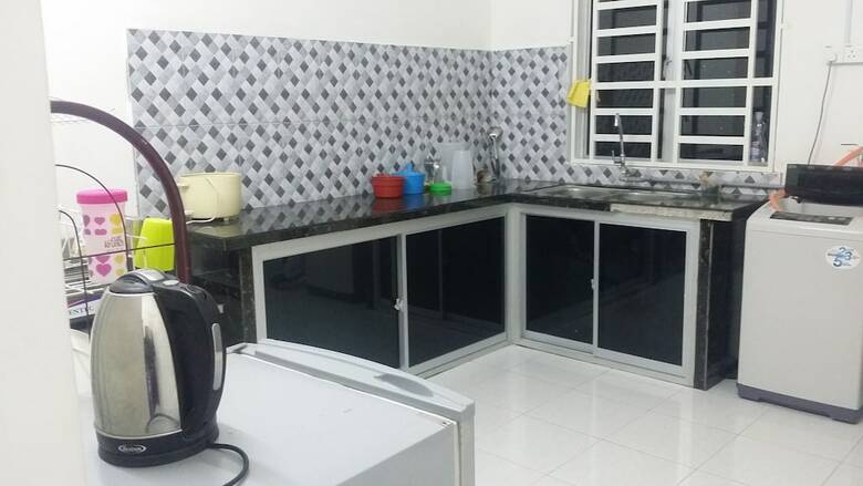 Noor Homestay