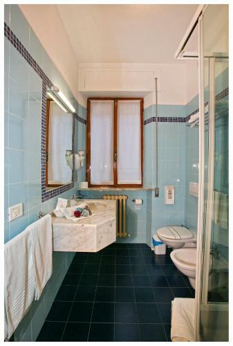 Hotel Lo Squalo