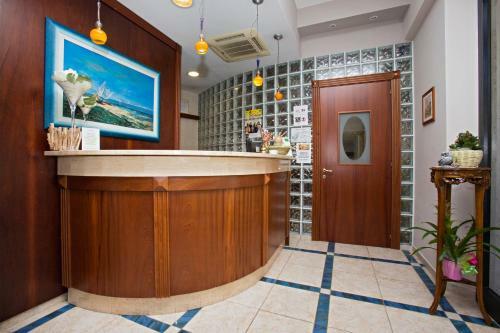 Hotel Lo Squalo