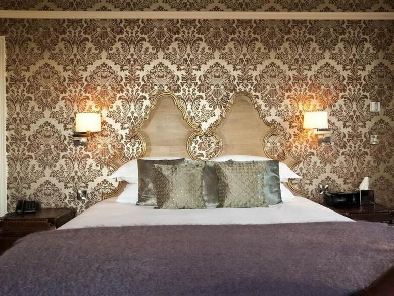 The Royal Hotel