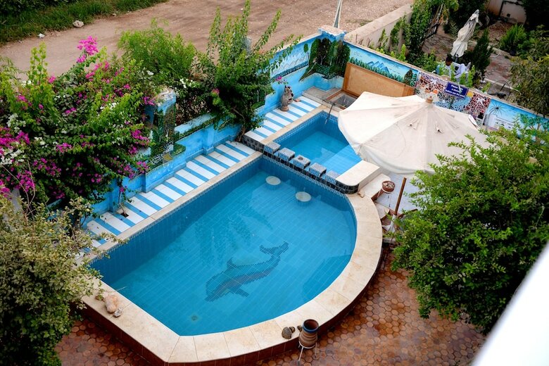 Hotel Luxor Guest House