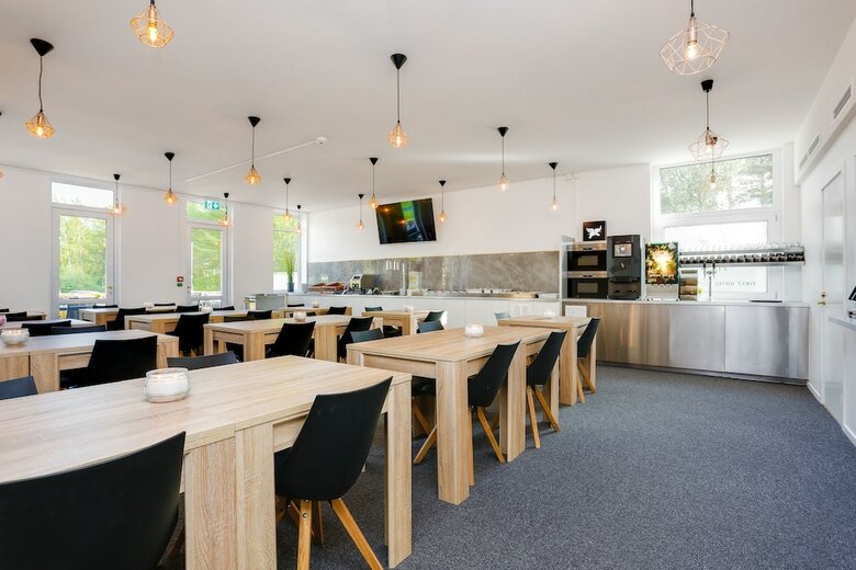 Almn�s Park Hotel