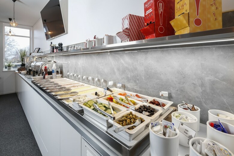 Almn�s Park Hotel
