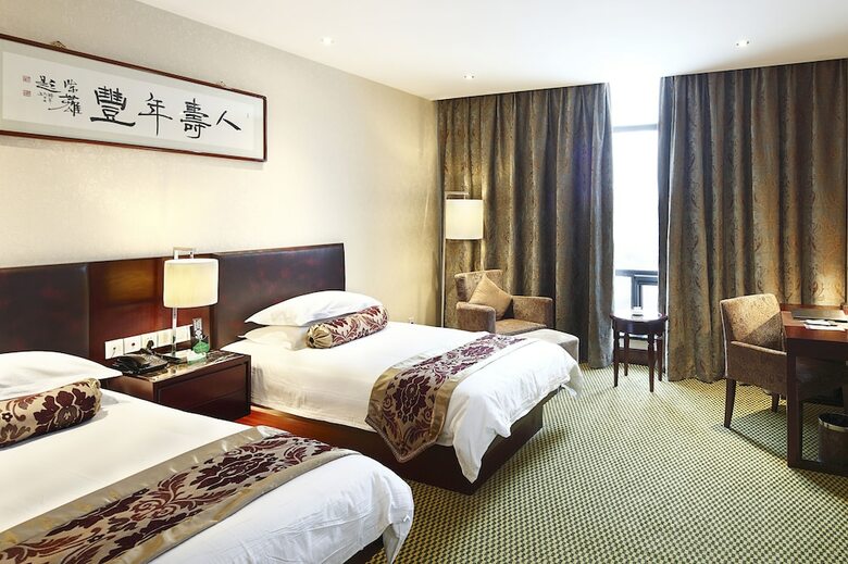 Zhenbao Holiday Hotel Nanjing Yuhua