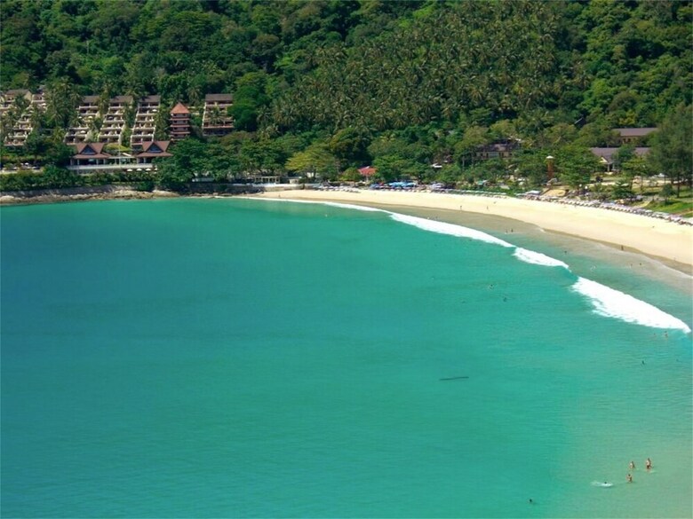 Sunrise 3 Bedrooms Apartment In Nai Harn