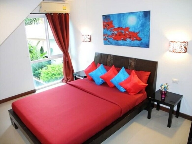Sunrise 3 Bedrooms Apartment In Nai Harn