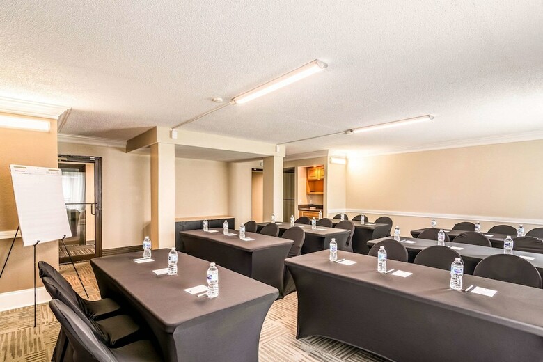 Hotel Clarion Inn