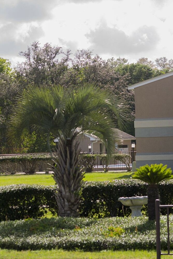 Hotel Clarion Inn