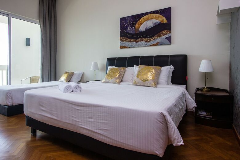 Apartamentos Profolio Straits Quay