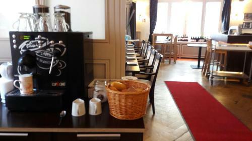 Hotel-nachtw�chter