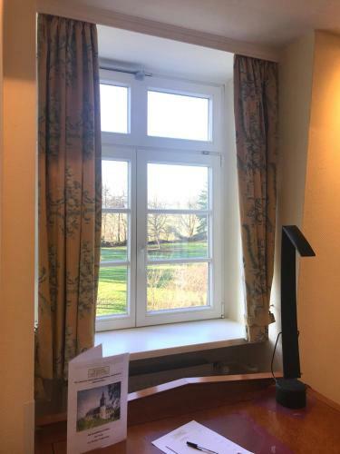 Schlosshotel Dom�ne Walberberg