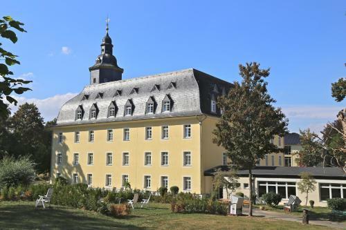 Schlosshotel Dom�ne Walberberg