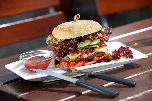 Hotel Restaurant L�denbach