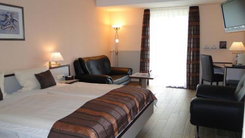 Hotel Rh�ner Land ****