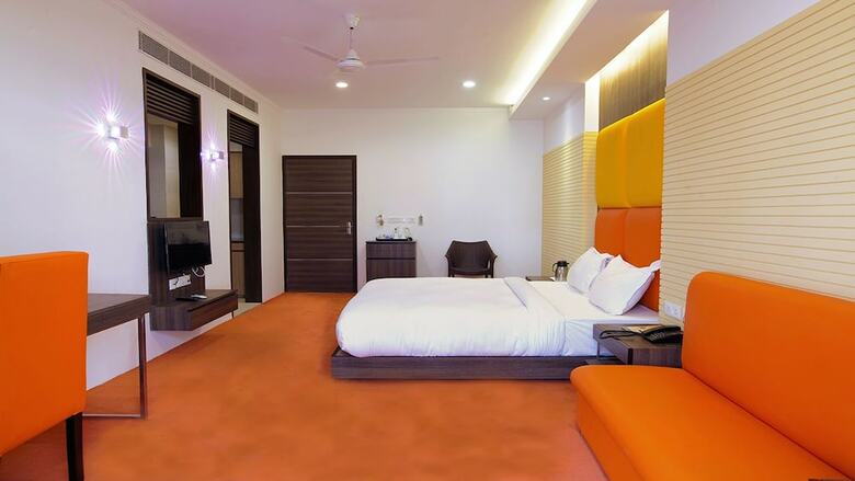 Hotel Santosh Dham