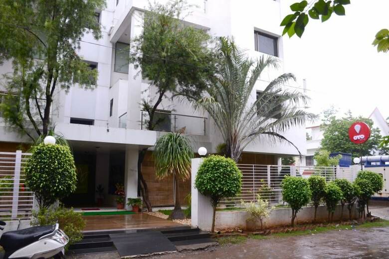 Hotel Oyo 6002 Avezeekaa Corporate Residency