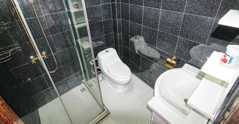 Hostal Phratamnak Inn