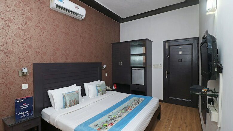 Oyo 2227 Hotel Chalet