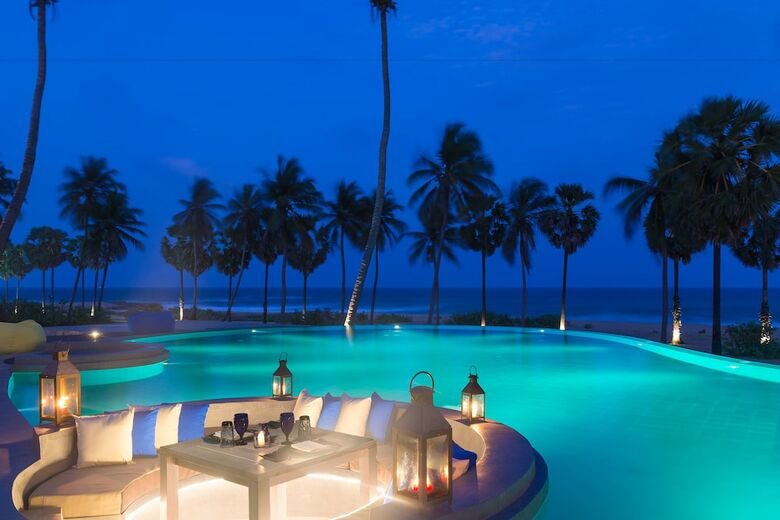 Hotel Jetwing Surf