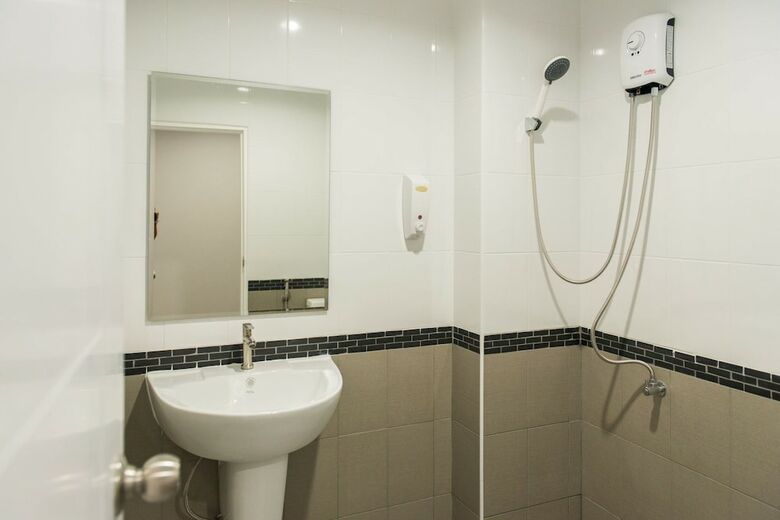 Hotel Golden Teak Ville
