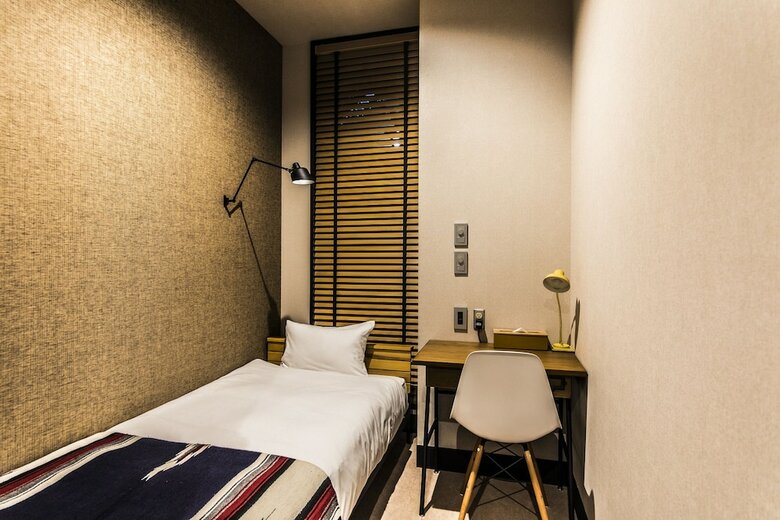H Hotel