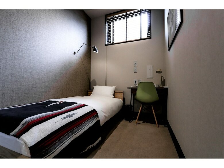 H Hotel