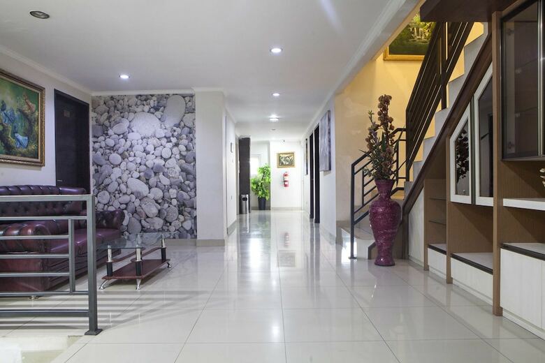 Hotel Reddoorz Near Gedung Sate 2