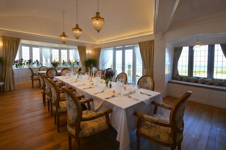 Hotel Haven Hall