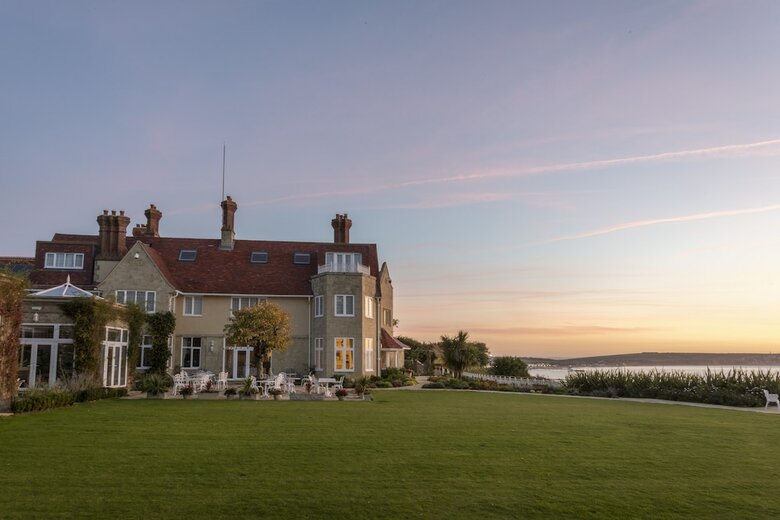 Hotel Haven Hall