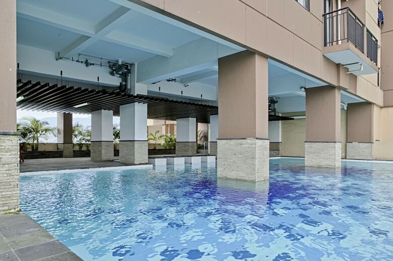 Hotel Reddoorz Apartment @ Tamansari Panoramic Soekarno