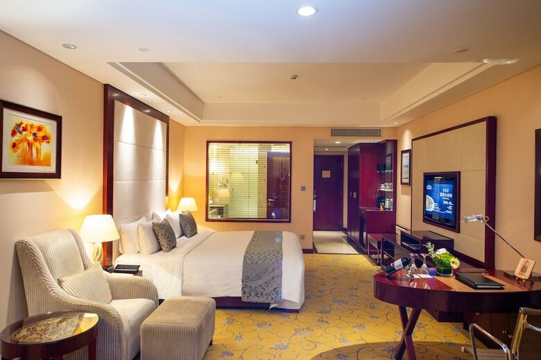Hotel Howard Johnson Tropical Garden Plaza Kunming