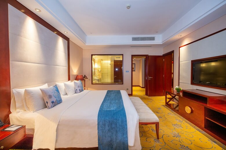 Hotel Howard Johnson Tropical Garden Plaza Kunming