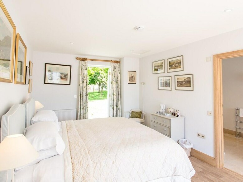 Bed & Breakfast Maunsel House
