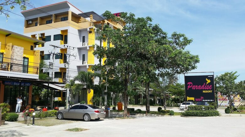 Hotel Paradise Resort