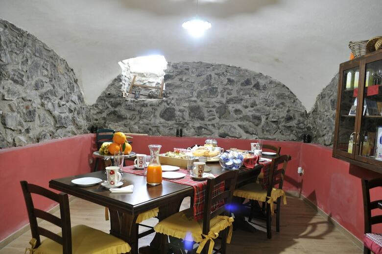 B&B V&v Suite & Breakfast