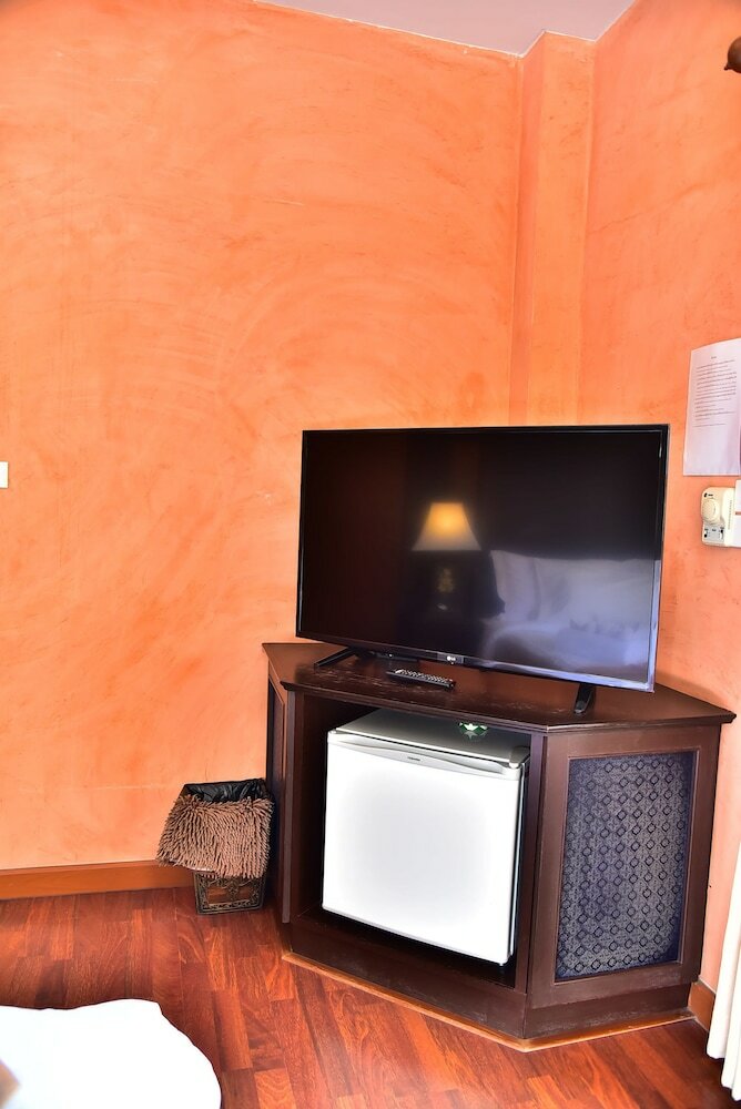 Hotel Chaan Mai Hom
