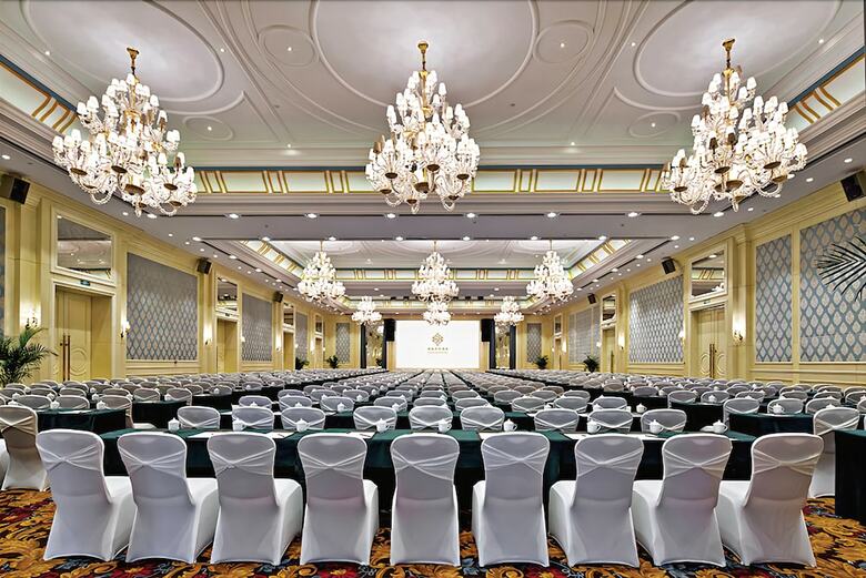Yinxin Century Hotel